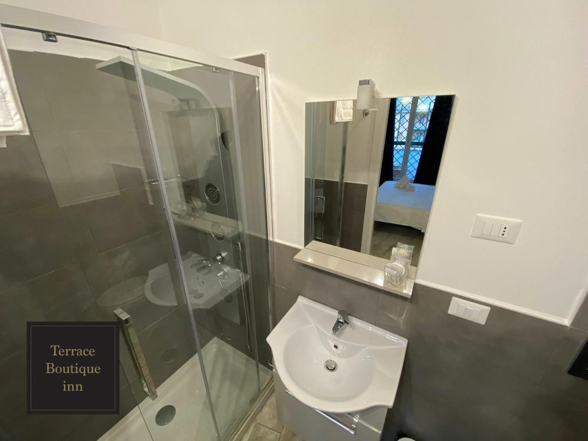 Terrace Boutique Inn Рим Екстериор снимка