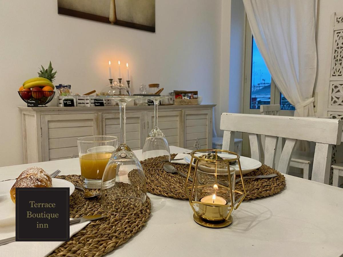 Terrace Boutique Inn Рим Екстериор снимка