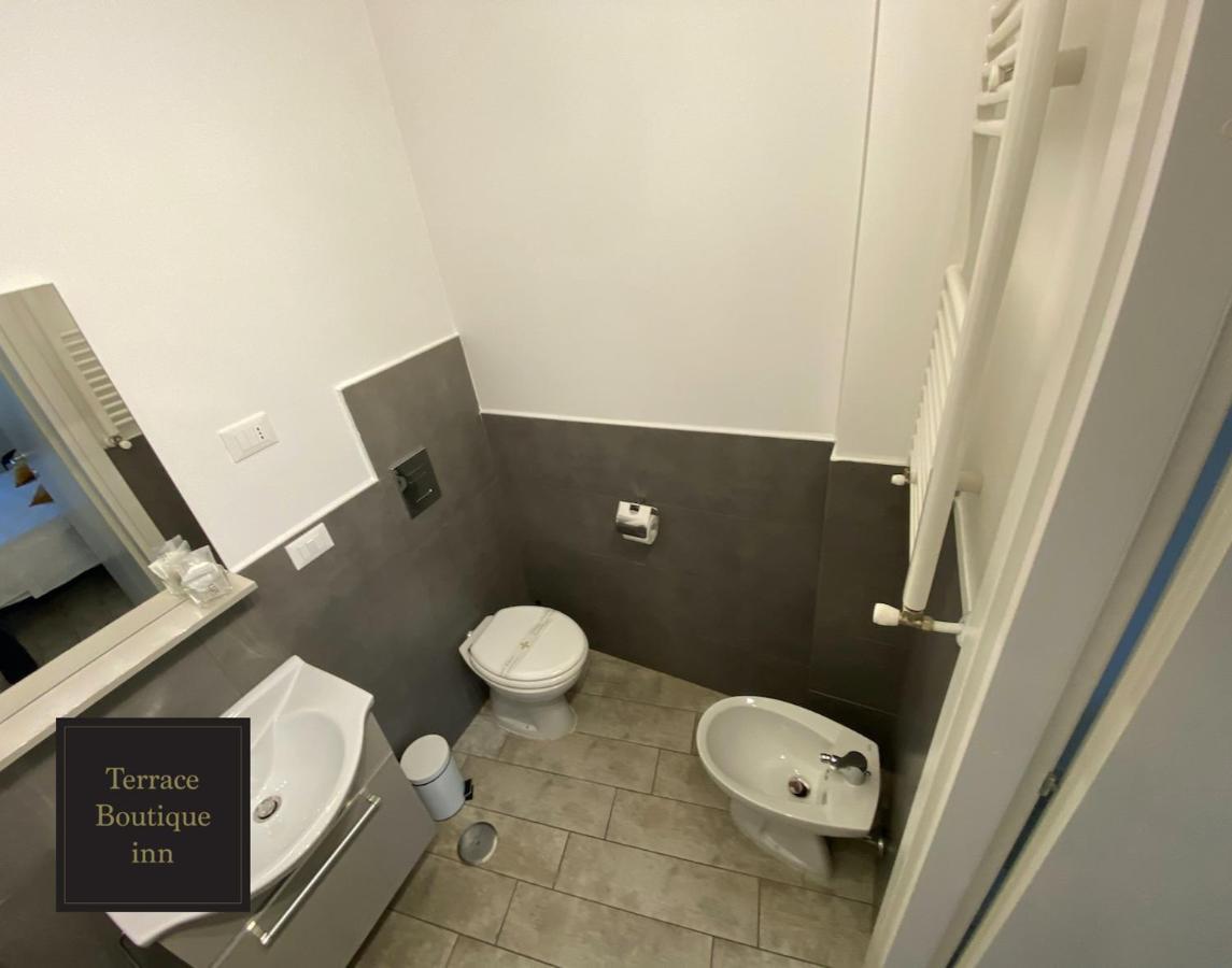 Terrace Boutique Inn Рим Екстериор снимка