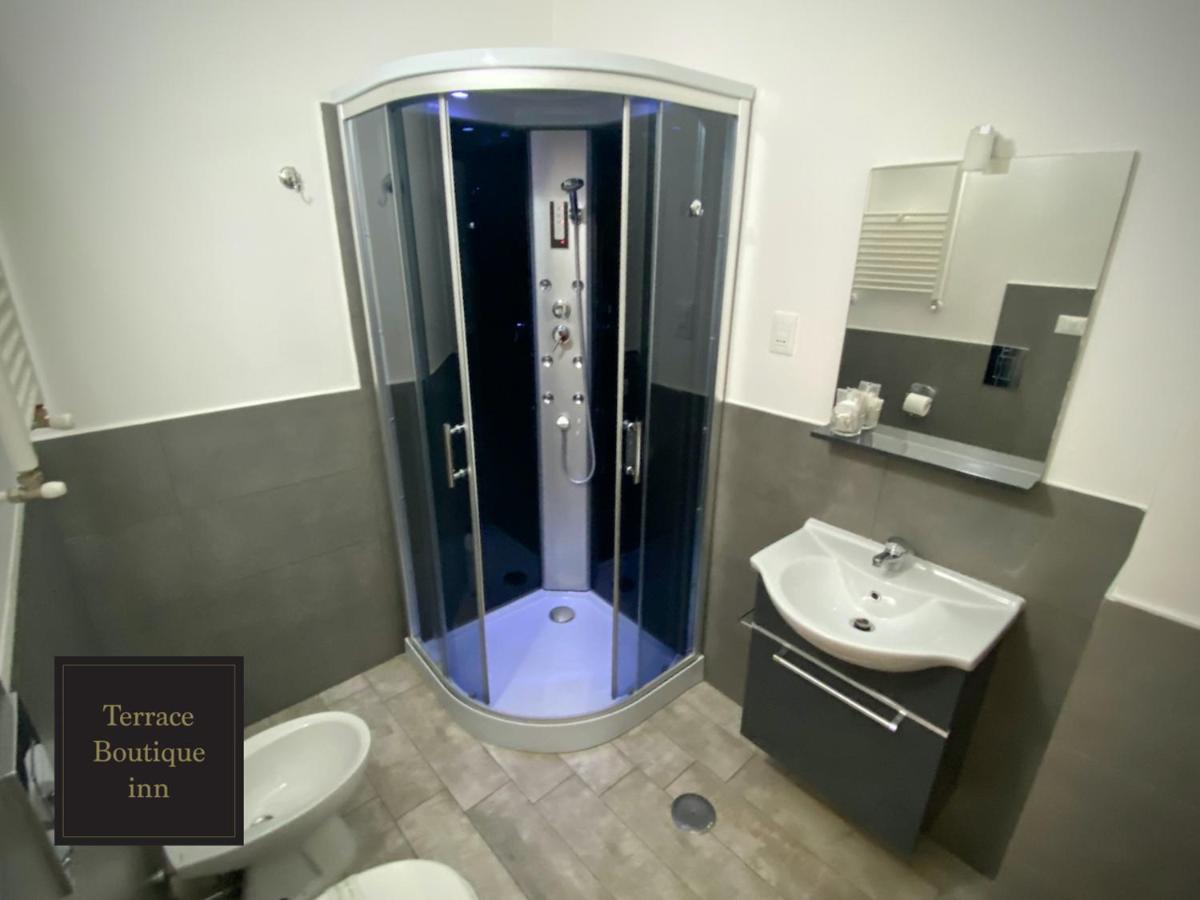 Terrace Boutique Inn Рим Екстериор снимка
