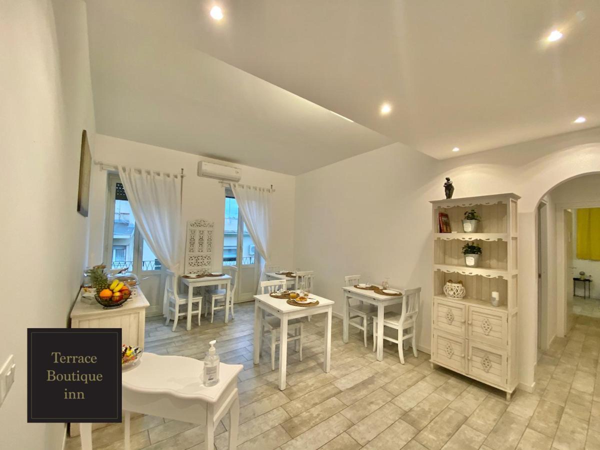 Terrace Boutique Inn Рим Екстериор снимка