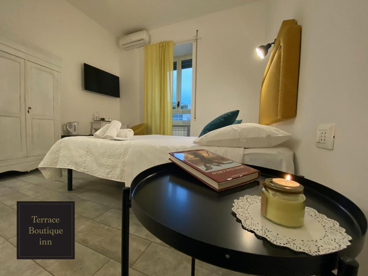 Terrace Boutique Inn Рим Екстериор снимка