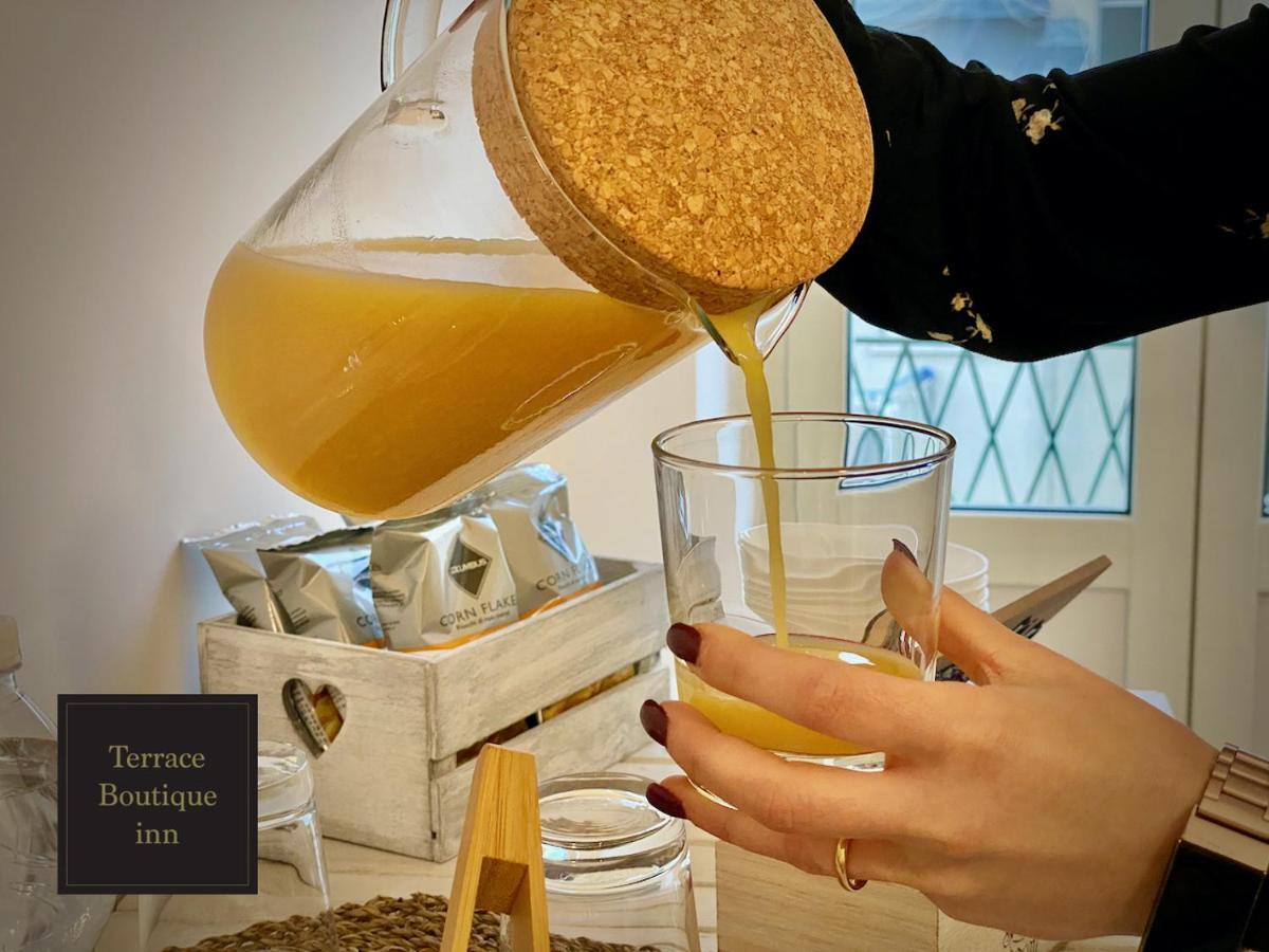 Terrace Boutique Inn Рим Екстериор снимка