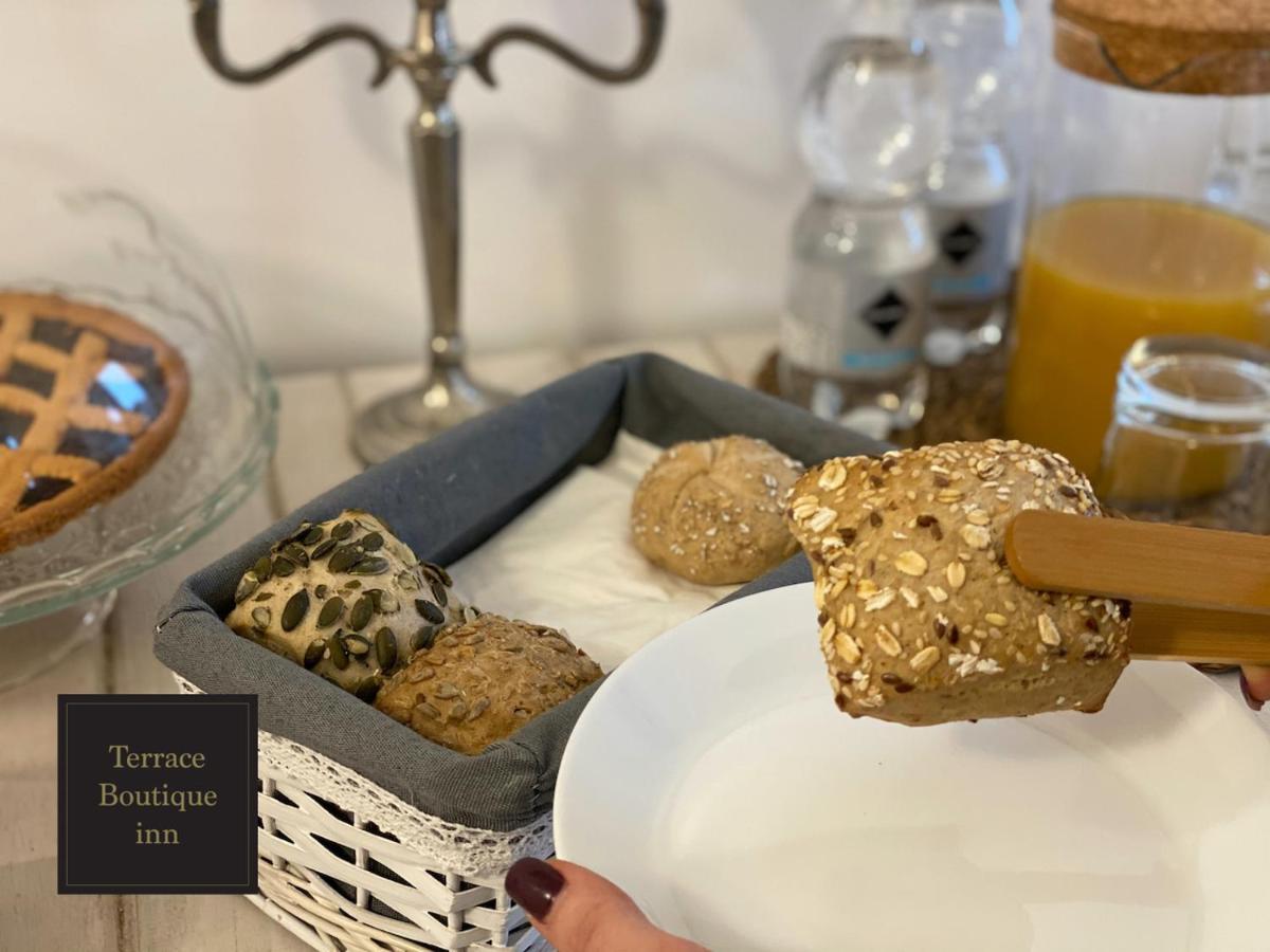 Terrace Boutique Inn Рим Екстериор снимка