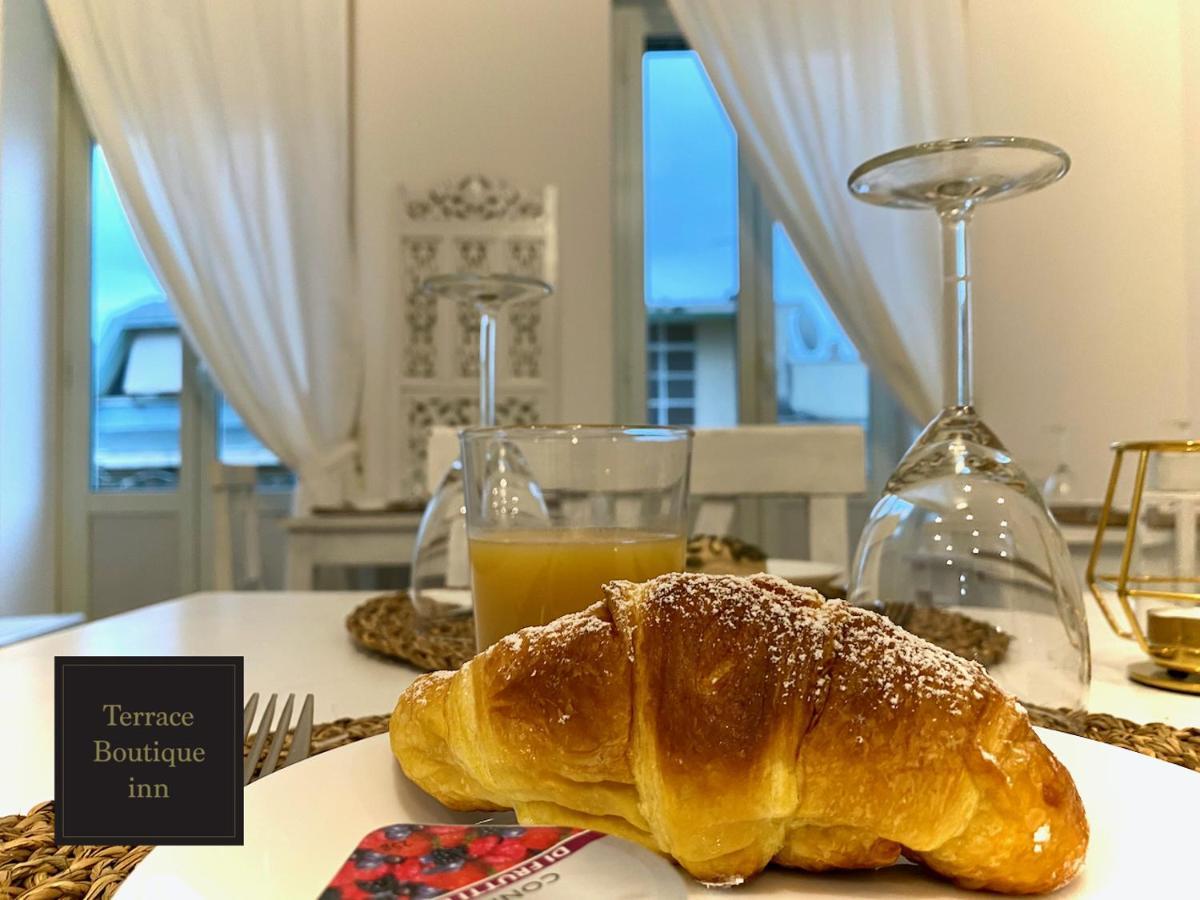 Terrace Boutique Inn Рим Екстериор снимка