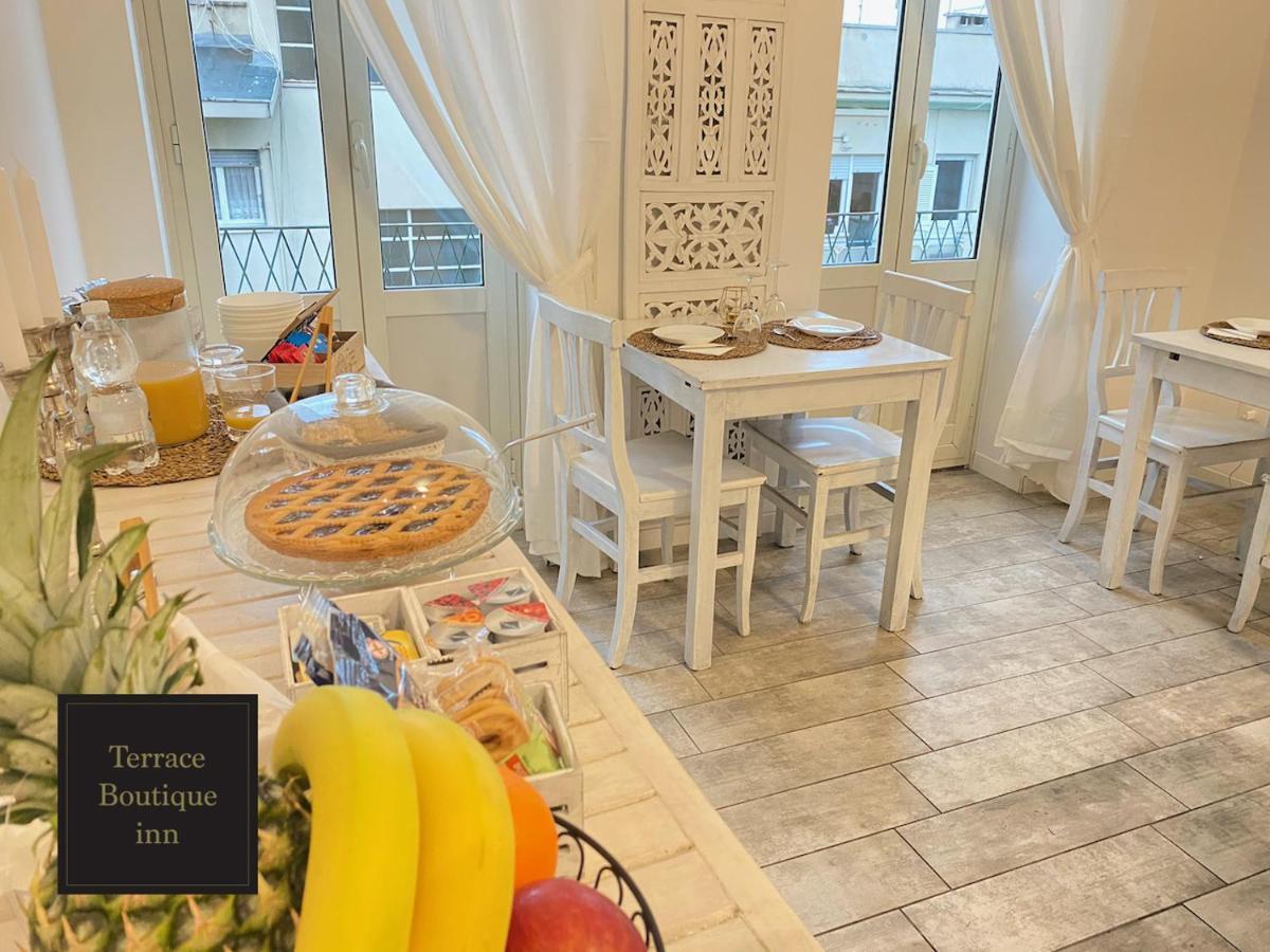 Terrace Boutique Inn Рим Екстериор снимка