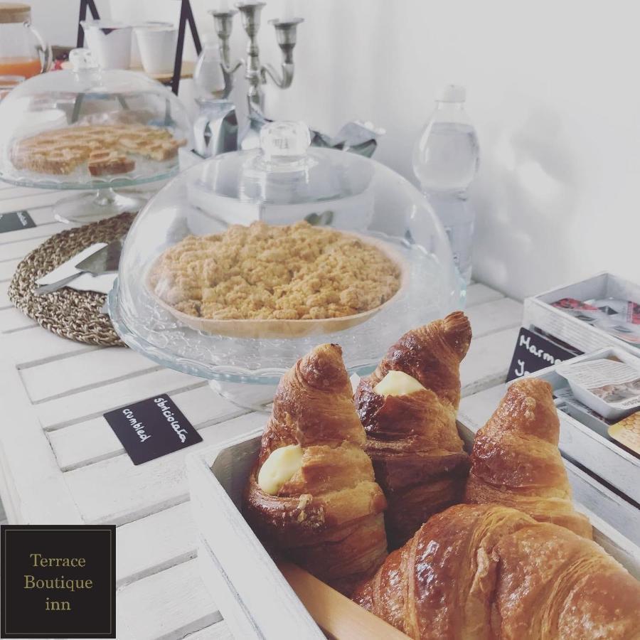 Terrace Boutique Inn Рим Екстериор снимка