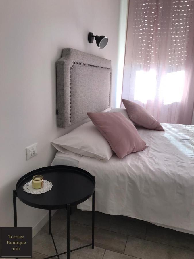 Terrace Boutique Inn Рим Екстериор снимка